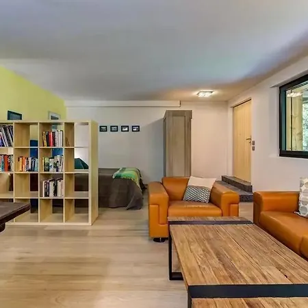 4br Spacious Chalet - What'app - 0034-656-619-782 - For Reservations! Дом отдыха
