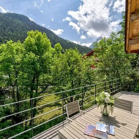 Дом отдыха 4br Spacious Chalet - What'app - 0034-656-619-782 - For Reservations! *