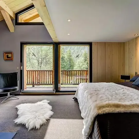 בית נופש 4br Spacious Chalet - What'app - 0034-656-619-782 - For Reservations! *